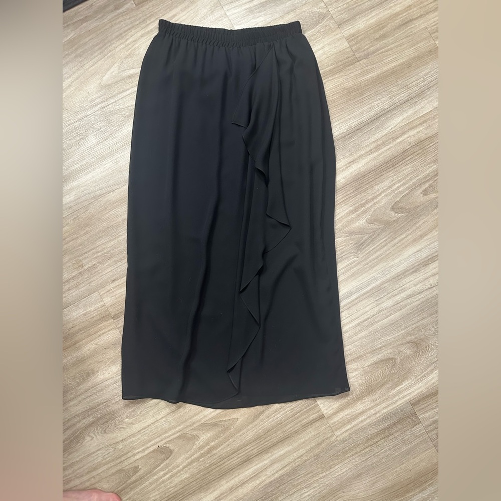Elegant Black Women's Skirt